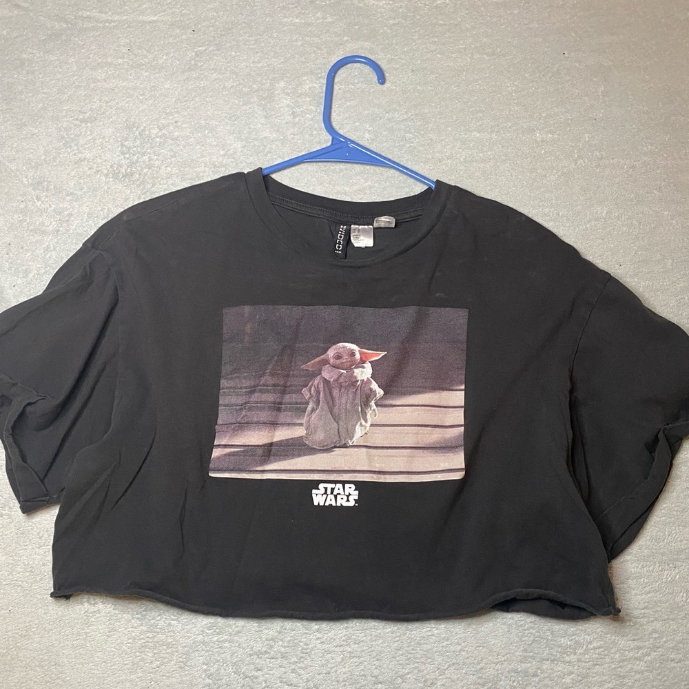 Divided Star Wars women’s size S crop top